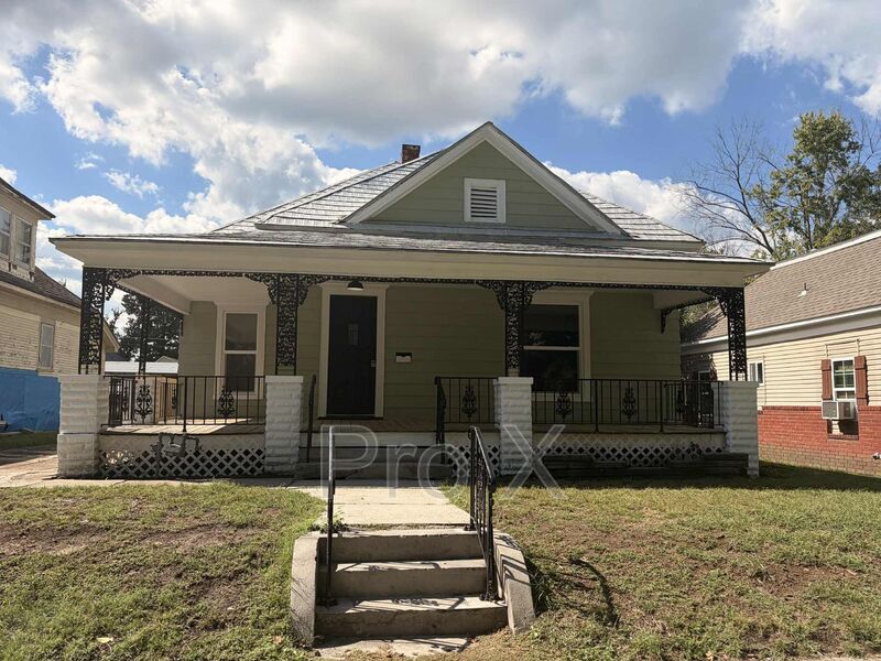 Joplin House: 1712 S Connor