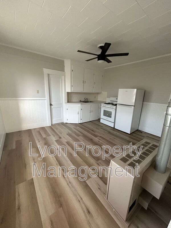 Fairhaven Condo: 415 Main Street