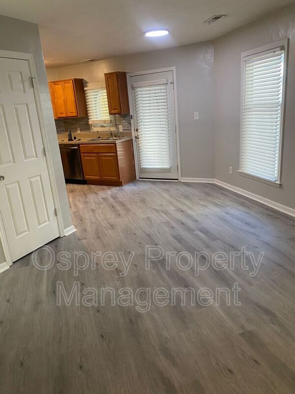 Cozy 1 Bedroom Condo in the heart of Downtown Portsmouth - Photo 10
