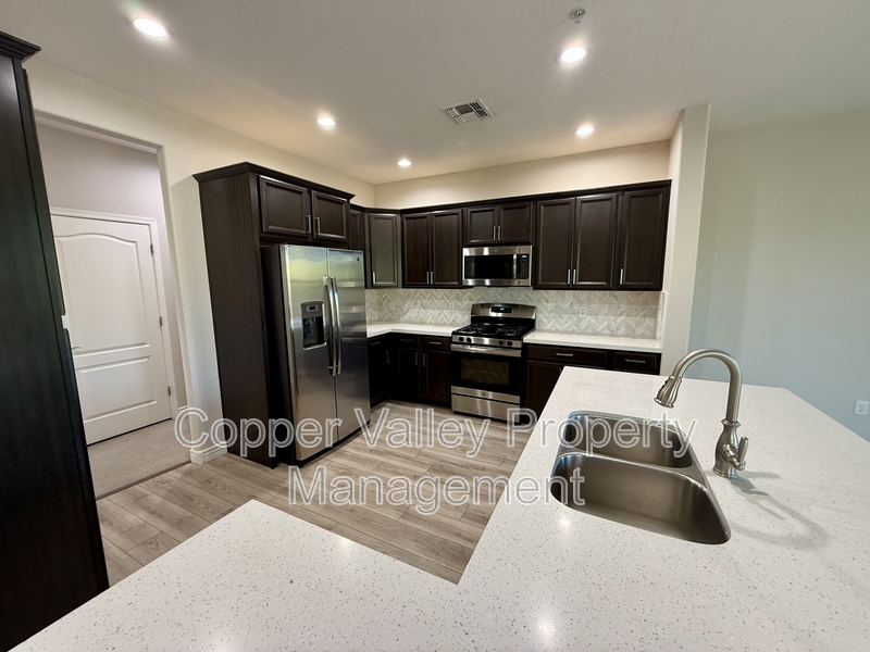 Phoenix Condo: 2425 West Bronco Butte Trail