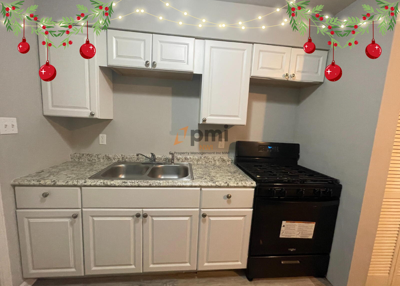 Merrillville Condo: 5925 Jefferson St