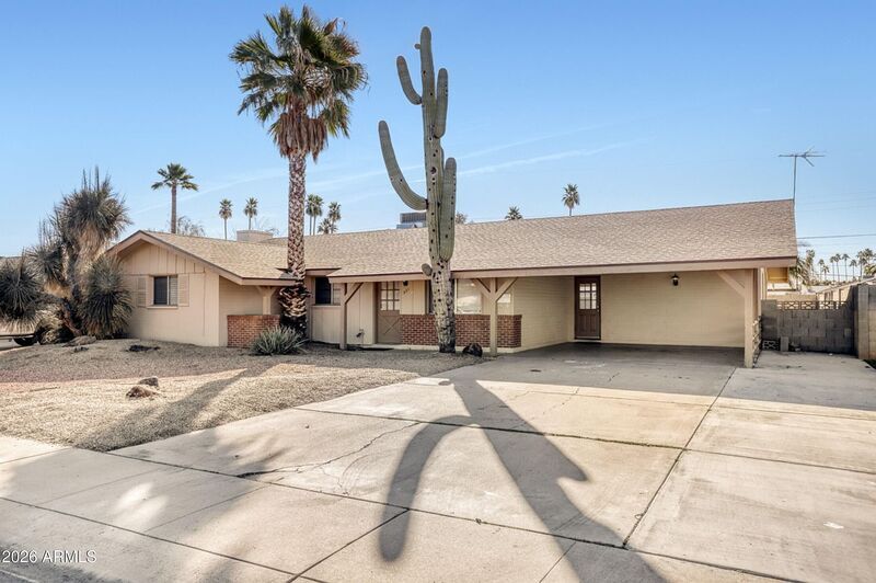 Tempe House: 921 E CAMPUS Drive