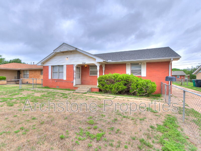 Oklahoma City House: 2945 SW 54th