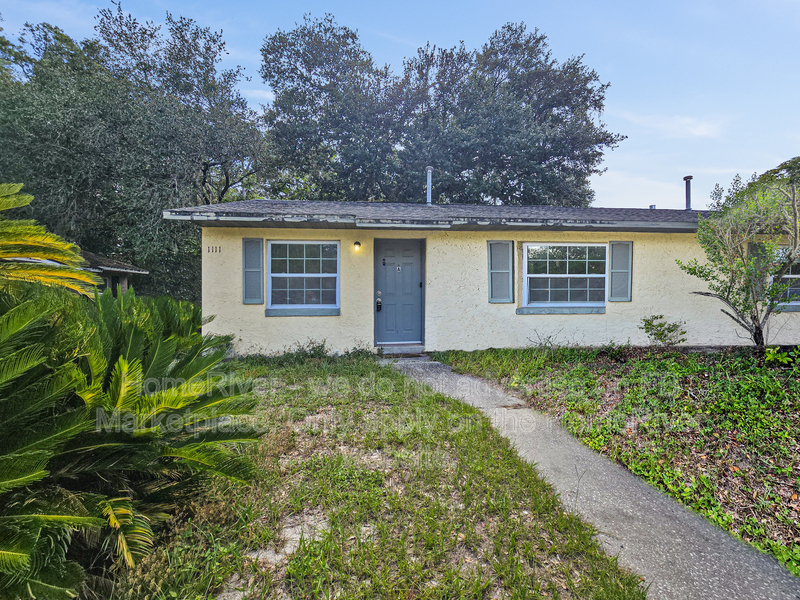 Leesburg Condo: 1111 Tuskegee St