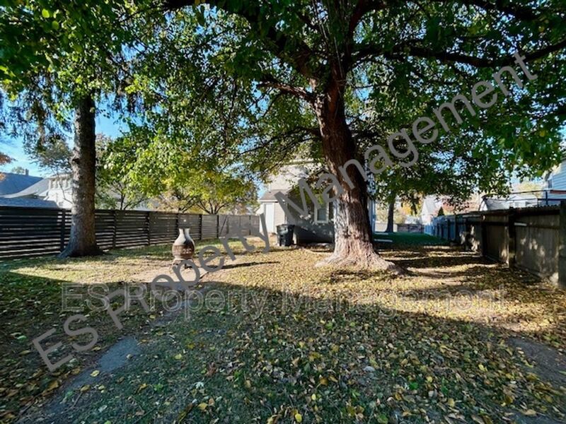 NOW AVAILABLE!! Charming Two Bedroom One Bathroom Duplex!!! - Photo 19