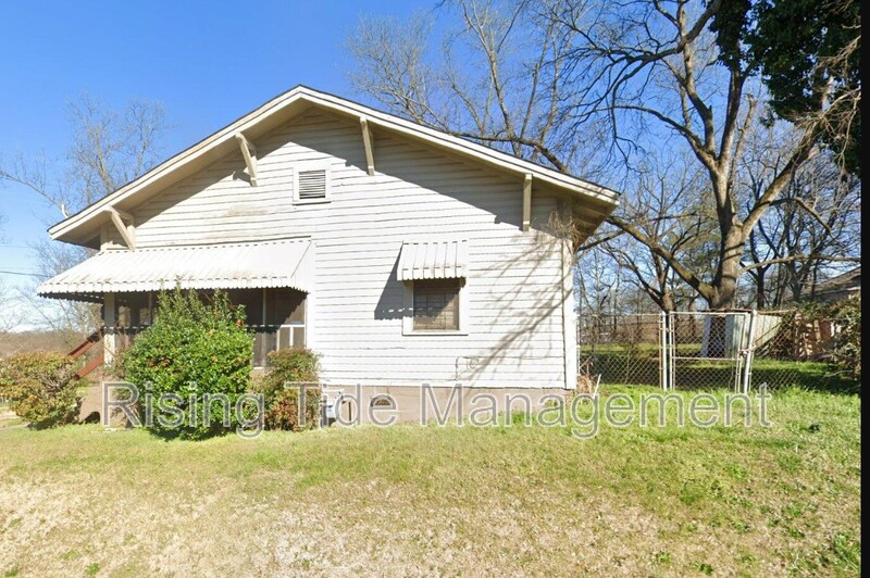 Birmingham House: 3929 40th St N