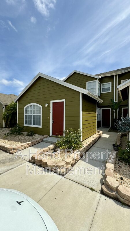 Davenport Condo: 522 Australian Way