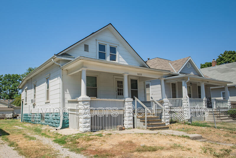 Lincoln House: 1025 N 8th St.