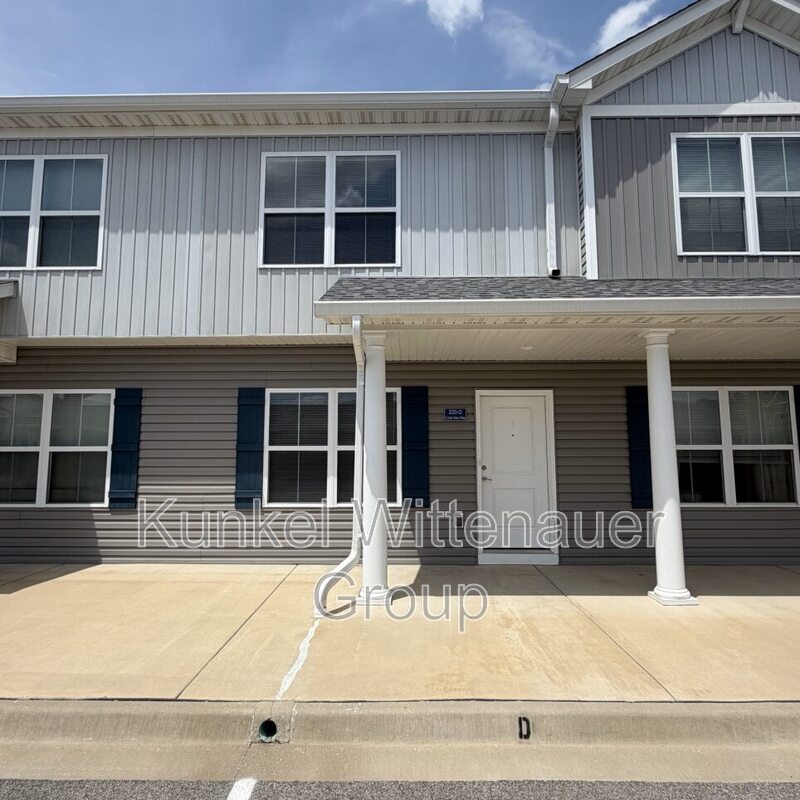 O'FALLON Condo: 220-F CORAL SEA WAY