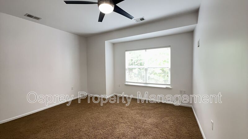 Recently Renovated 3-Bedroom Condo in The Grove at the Arboretum - Photo 22