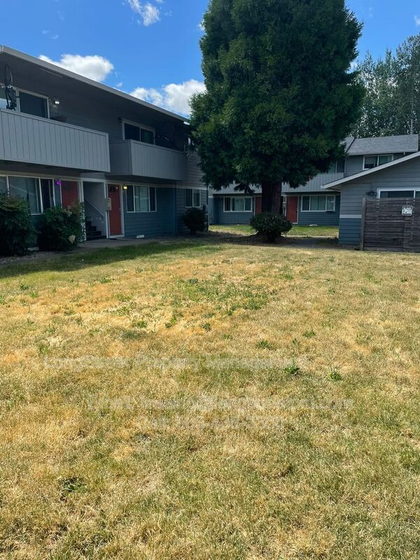 Beaverton House: 4085 SW 160th Ave
