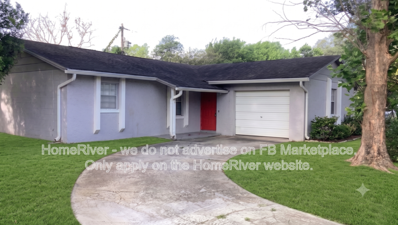 Casselberry House: 690 Lilac Rd