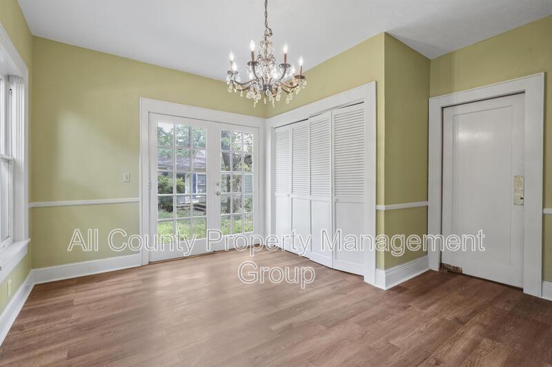 Main Rental Photo 8
