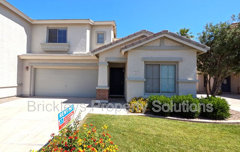 Chandler House: 3843 S Crosscreek Dr.