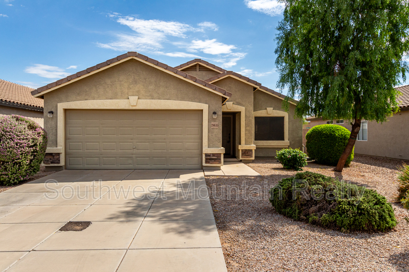 San tan valley House: 28635 N Opal