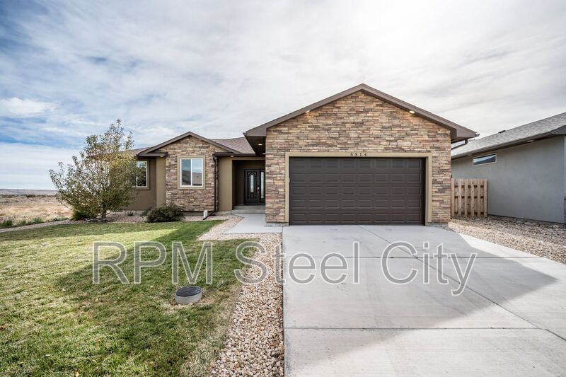 Pueblo House: 5514 Mark Twain Ln