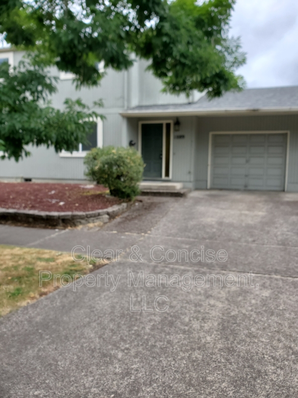 Eugene Condo: 1089 Taylor St