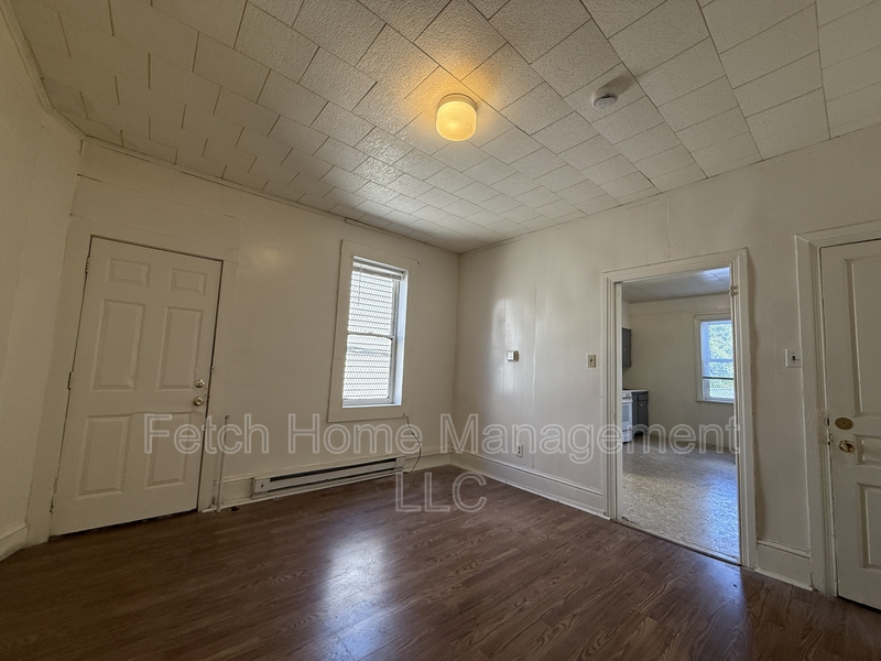 York Condo: 347 South George Street - 2R