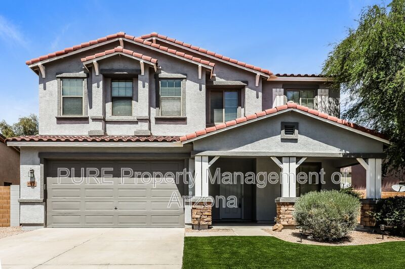 Maricopa House: 43558 W Oster Dr