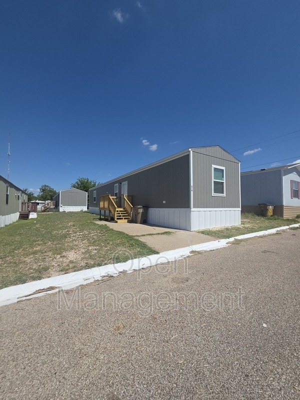 San Angelo House: 2501 Martin Luther King Drive