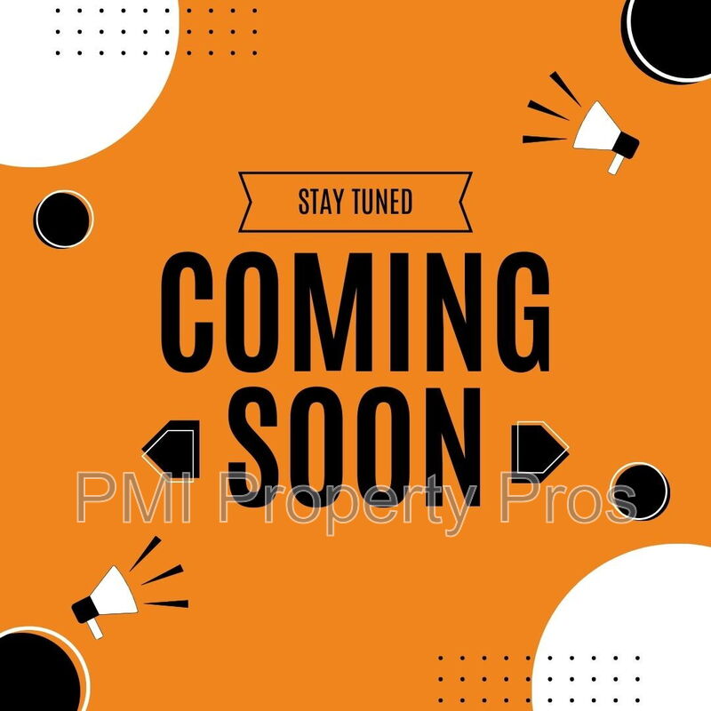 Milwaukee House: 2792 S 58th St