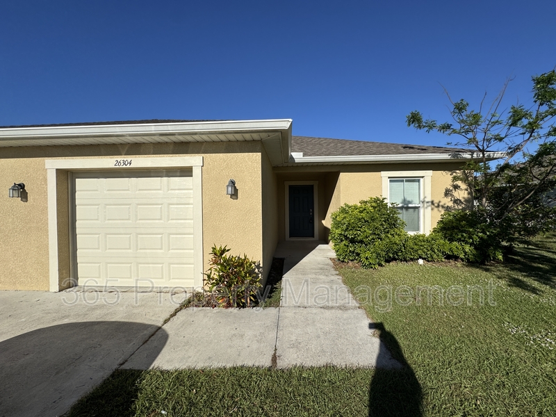 Punta Gorda House: 26304 Explorer Road