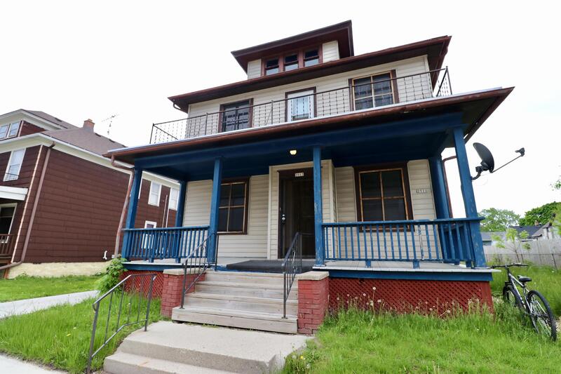 Sheboygan Condo: 2013 North 15th Street