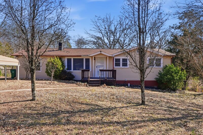 Charlotte House: 214 Latta Ave.