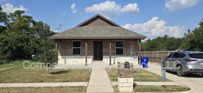 Waco House: 2808 S. 8th