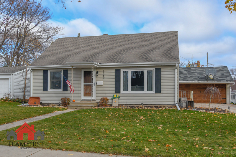 Green Bay House: 1260 7th Street