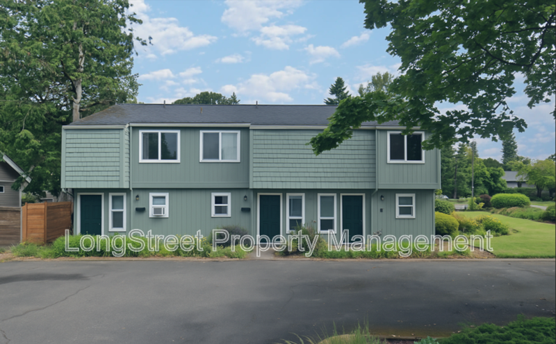 Milwaukie House: 3201 SE Wake Street