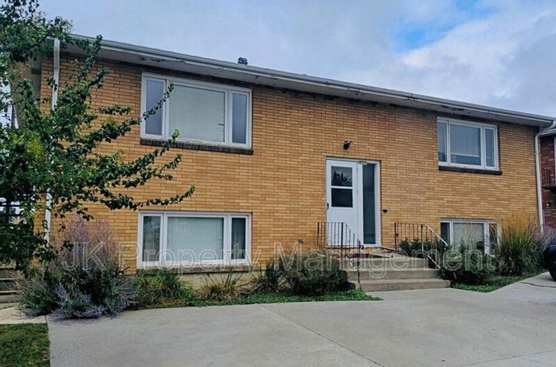 Great Falls Condo: 2100 4th St NE
