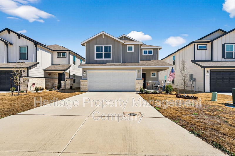 Seguin House: 4037 Bermuda Lane