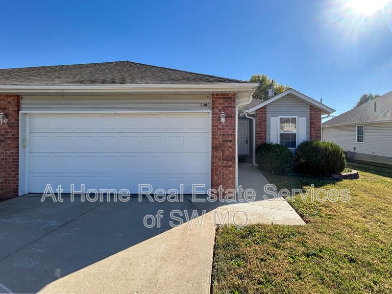 Willard Condo: 308 Excalibur Ct