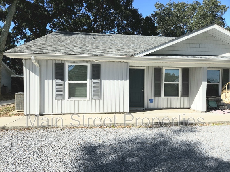 Pensacola Condo: 313 North Nav Boulevard