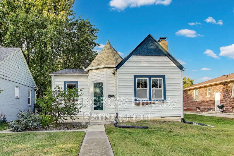 Indianapolis House: 5244 East 10th Street