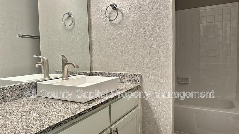 Main Rental Photo 4