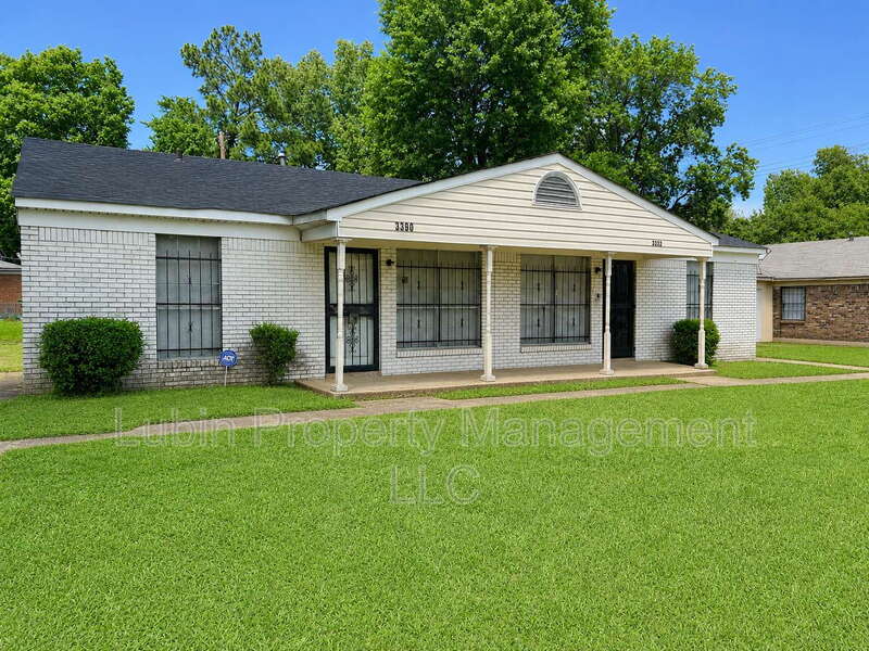 Memphis Condo: 3392 Barron Ave
