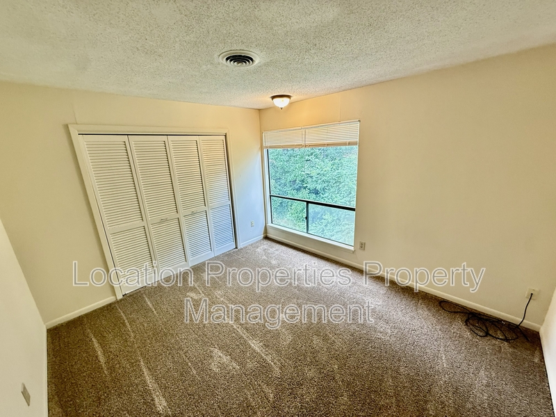 3420 Augusta Drive - 1, Lawrence, Kansas rental photo 15 of 17