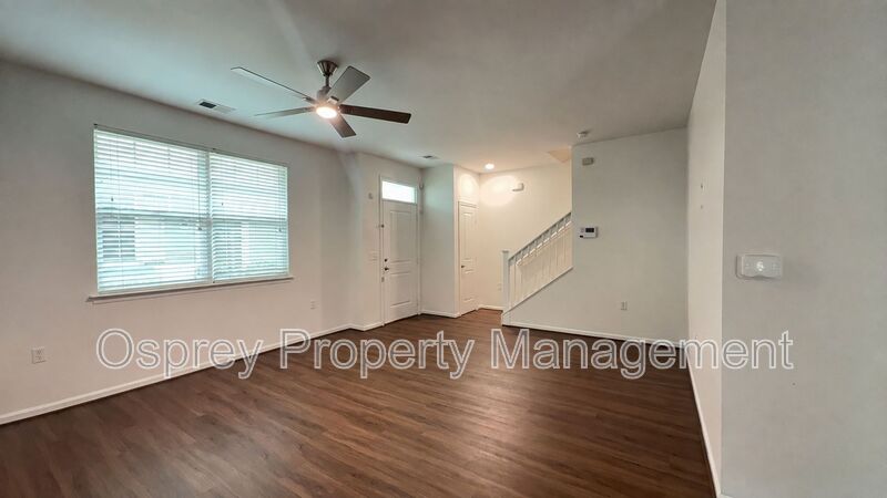 Recently Renovated 3-Bedroom Condo in The Grove at the Arboretum - Photo 6