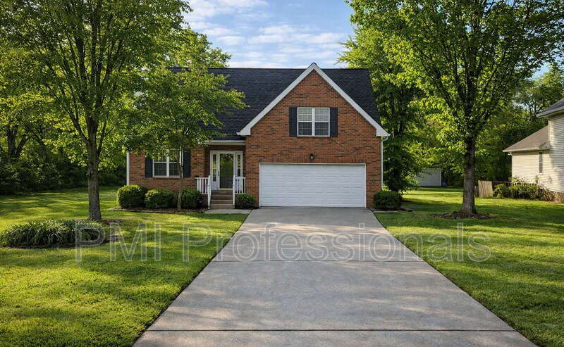 Nashville House: 112 Buena Vista Ct