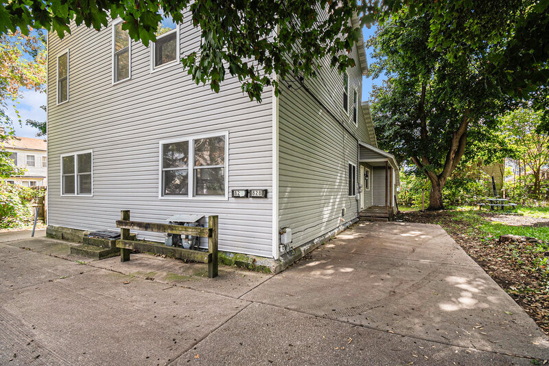 Grand Rapids Condo: 826 4th Street NW