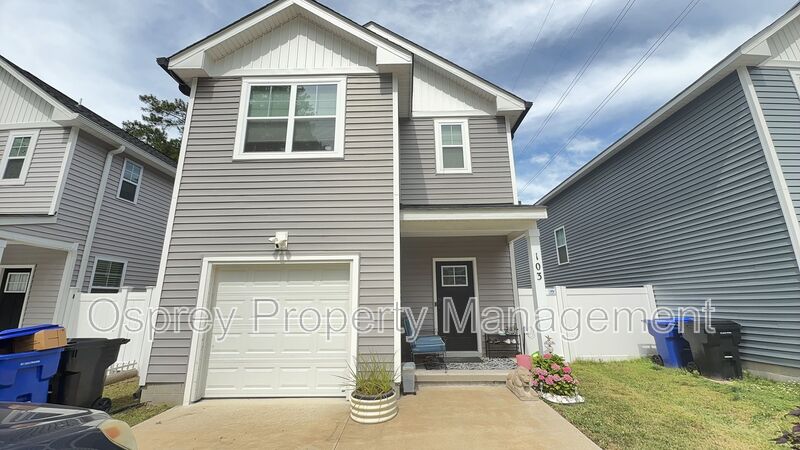 Modern 4-Bedroom Virginia Beach Home Near Town Center! - Photo 1