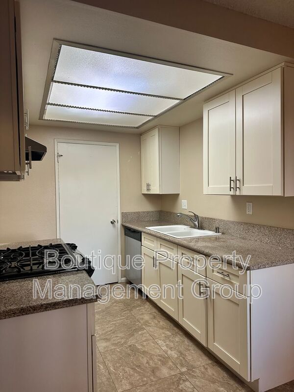 Orange House: 2663 North Canal Street