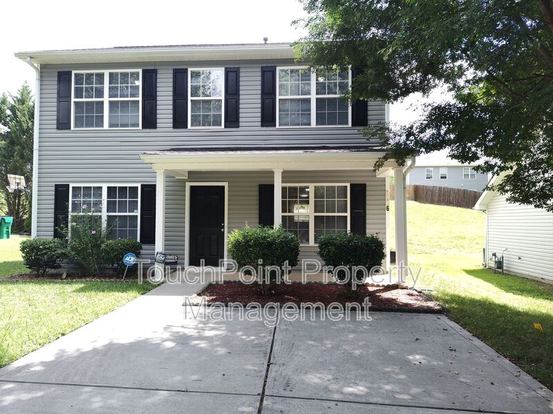 Charlotte House: 5226 Beam Lake Dr