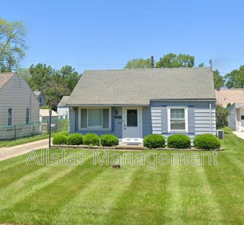 Cleveland House: 15708 Puritas Ave