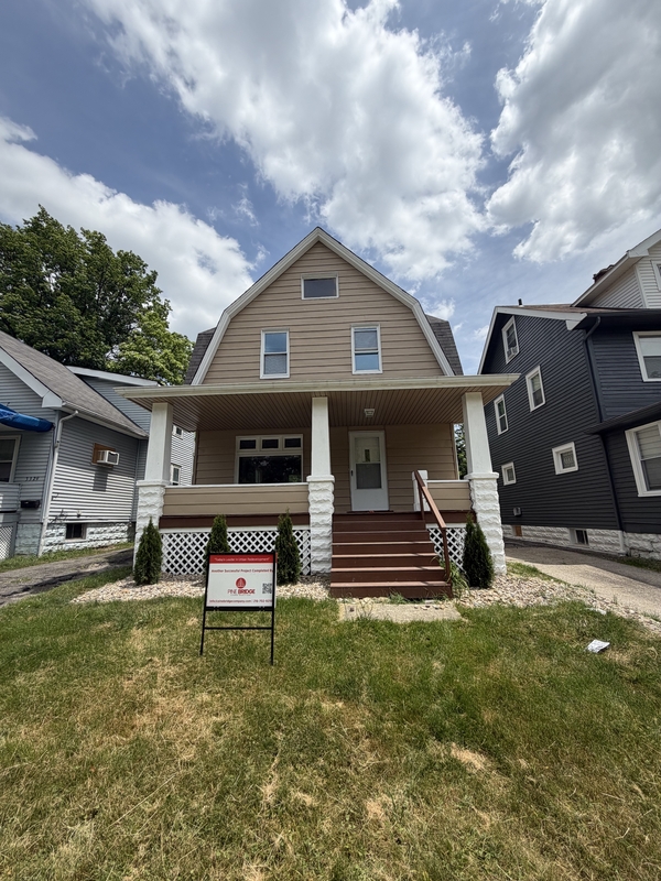 Cleveland House: 3331 East 145th Street
