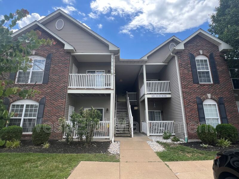 St. Louis Condo: 6431 Brookfield Court Drive