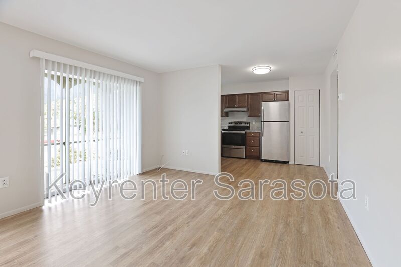 Sarasota House: 2304 Ringling Blvd