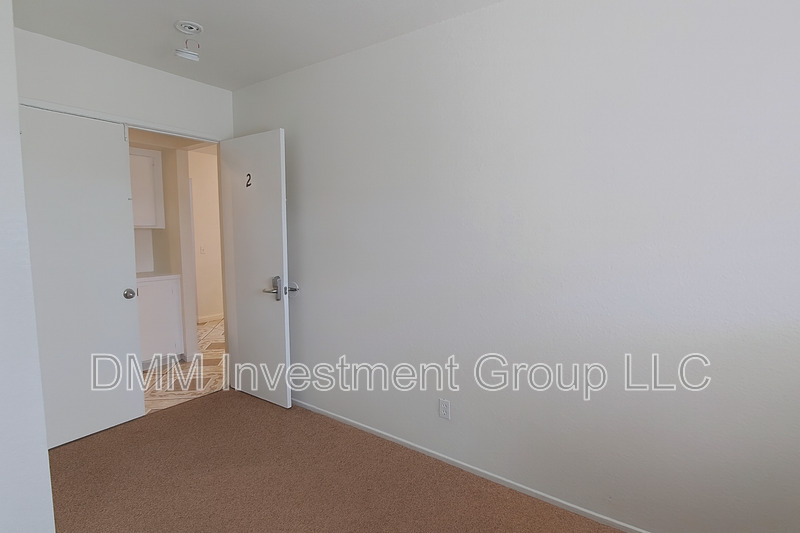 Hesperia House: 14570 Stone Creek Trail